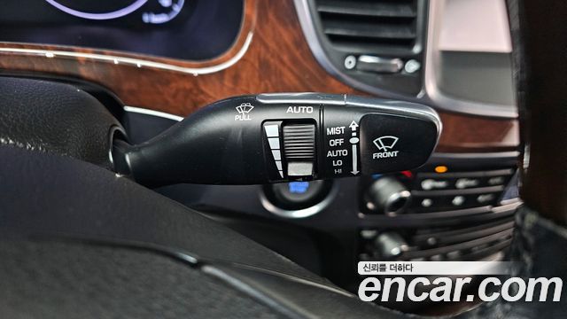 Hyundai Equus 2014 — photo 28