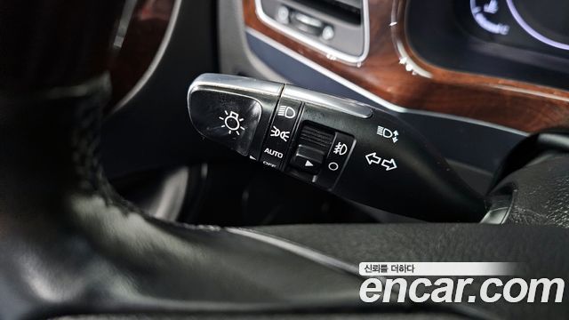 Hyundai Equus 2014 — photo 29