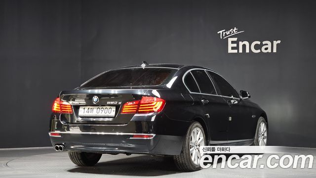 BMW 5-Series 2015 — photo 2
