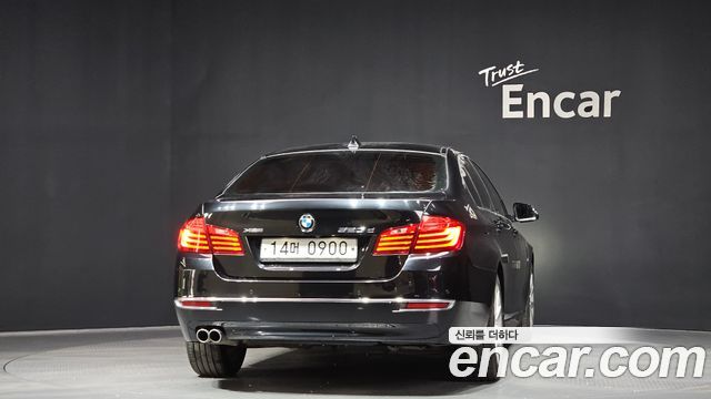 BMW 5-Series 2015 — photo 4