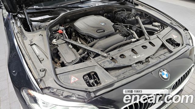 BMW 5-Series 2015 — photo 6