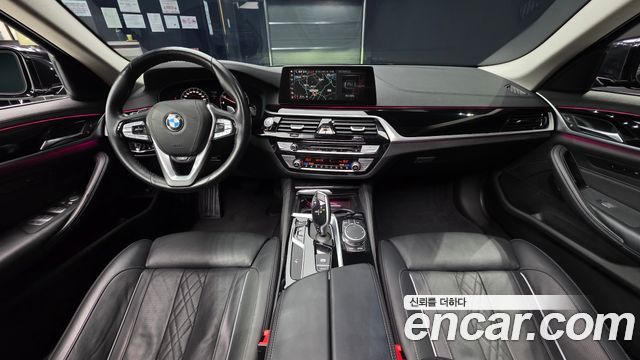 BMW 5-Series 2019 — photo 7