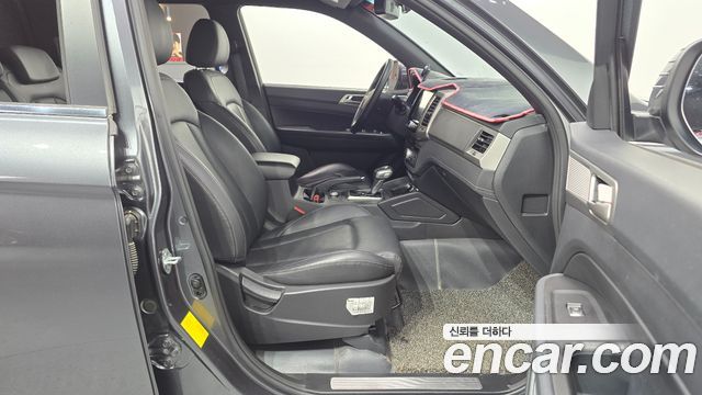 KG Mobility Rexton 2019 — photo 17