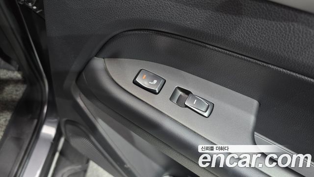 KG Mobility Rexton 2019 — photo 25