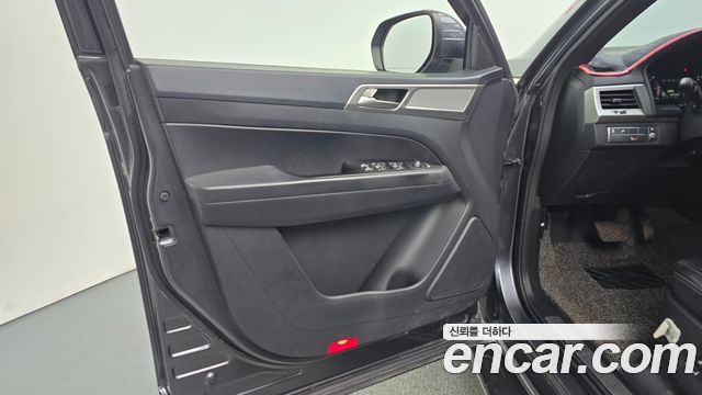 KG Mobility Rexton 2019 — photo 14