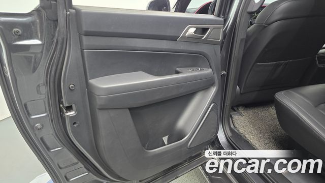 KG Mobility Rexton 2019 — photo 15