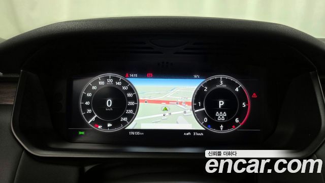 Land Rover Discovery 2018 — photo 8