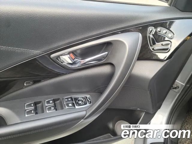 Hyundai Grandeur 2015 — photo 13
