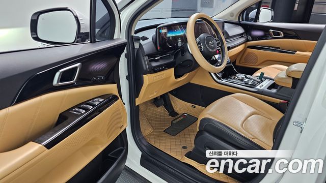 Kia Canival 2021 — photo 10
