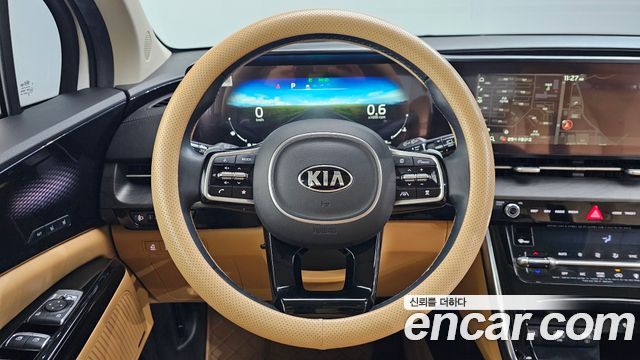 Kia Canival 2021 — photo 14