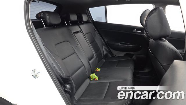 Kia Sportage 2018 — photo 18