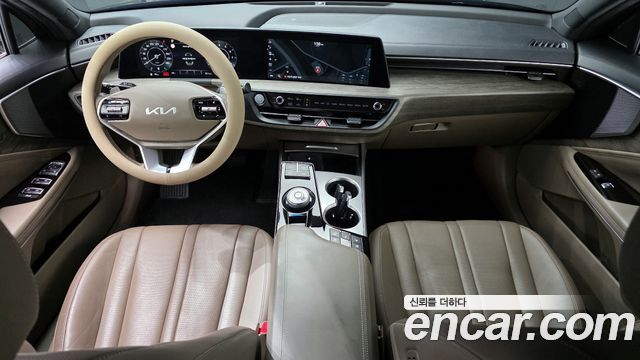 Kia K8 2023 — photo 10