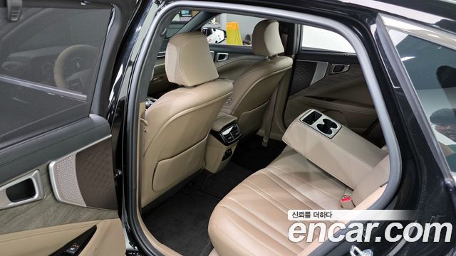 Kia K8 2023 — photo 18