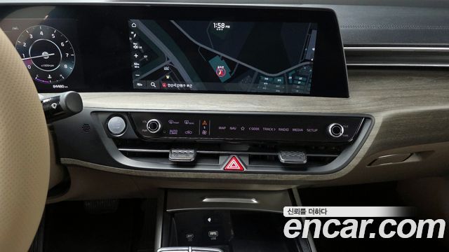 Kia K8 2023 — photo 25