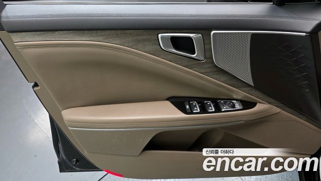 Kia K8 2023 — photo 14