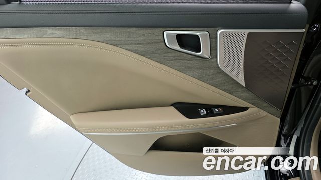 Kia K8 2023 — photo 15