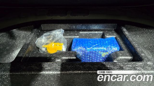 Kia K8 2023 — photo 32