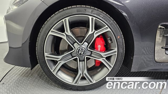 Kia Stinger 2018 — photo 5