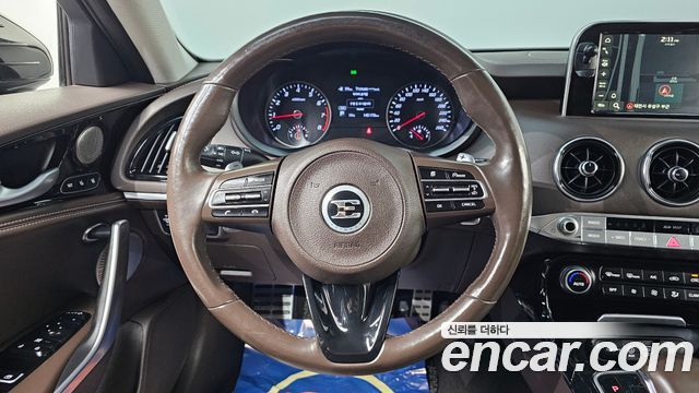 Kia Stinger 2018 — photo 15
