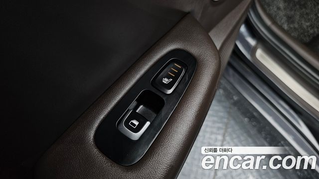 Kia Stinger 2018 — photo 17