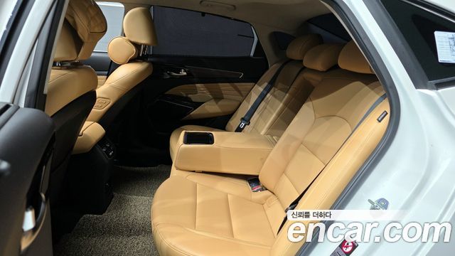 Kia K7 2020 — photo 11