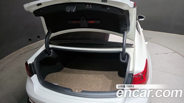 Kia K7 2020 — photo 18