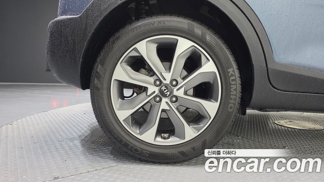 Kia Stonic 2019 — photo 5
