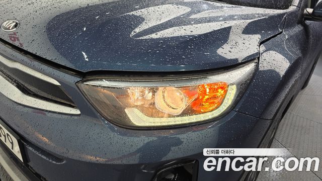 Kia Stonic 2019 — photo 8