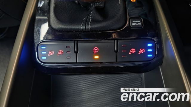 Kia Stonic 2019 — photo 27