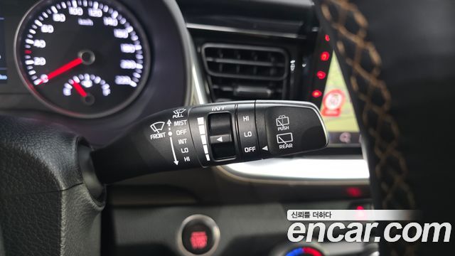 Kia Stonic 2019 — photo 30