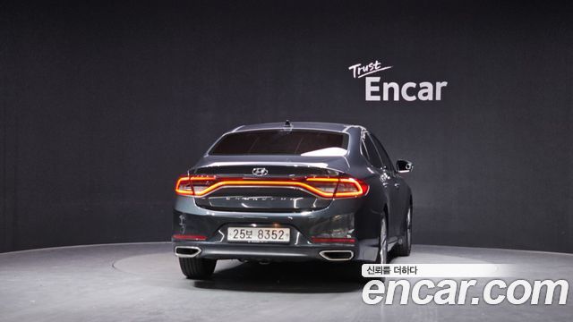 Hyundai Grandeur 2018 — photo 4