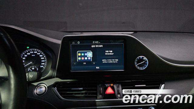 Hyundai Grandeur 2018 — photo 22