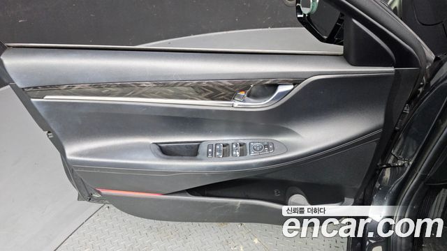 Hyundai Grandeur 2018 — photo 14