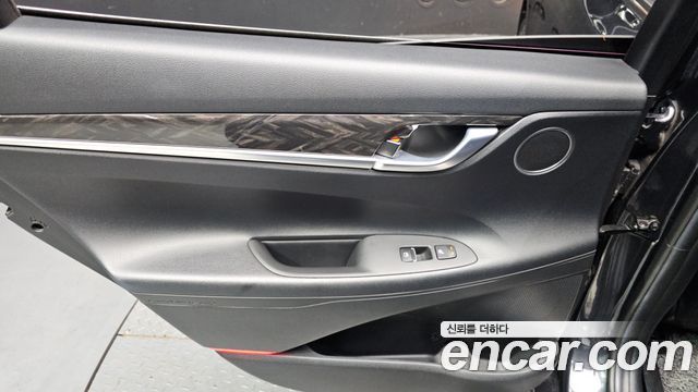 Hyundai Grandeur 2018 — photo 15