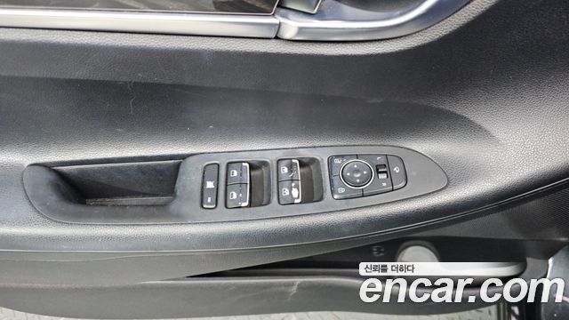 Hyundai Grandeur 2018 — photo 30