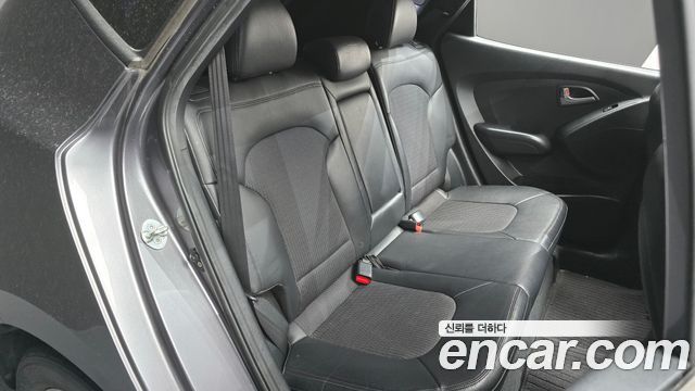 Hyundai Tucson 2010 — photo 18