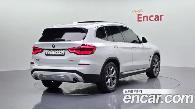 BMW X3 2019 — photo 2