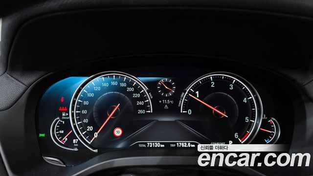 BMW X3 2019 — photo 8