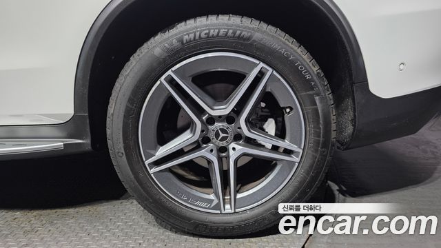 Mercedes-Benz GLC-Class 2021 — photo 7