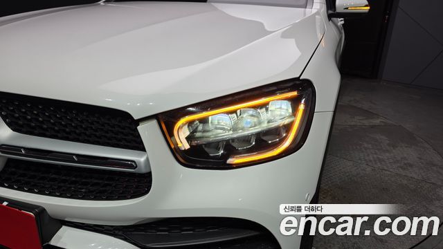 Mercedes-Benz GLC-Class 2021 — photo 8