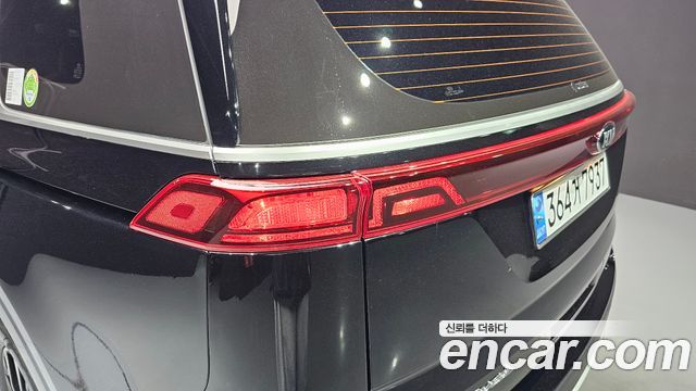Kia Canival 2021 — photo 9