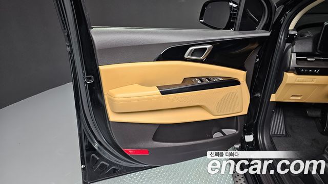 Kia Canival 2021 — photo 14