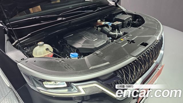 Kia Canival 2021 — photo 28