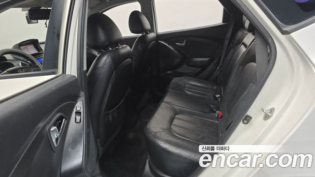 Hyundai Tucson 2012 — photo 11