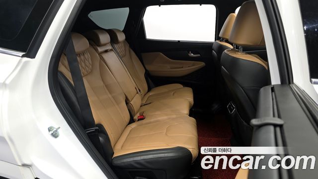 Hyundai Santafe 2021 — photo 17