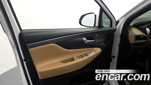 Hyundai Santafe 2021 — photo 14