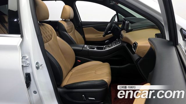 Hyundai Santafe 2021 — photo 16