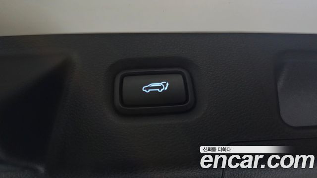 Hyundai Santafe 2021 — photo 30