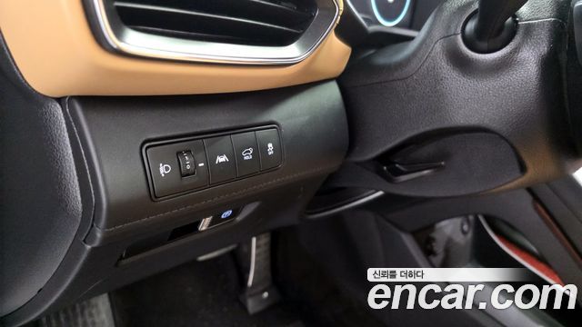 Hyundai Santafe 2021 — photo 32