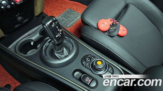 Mini Countryman 2020 — photo 9